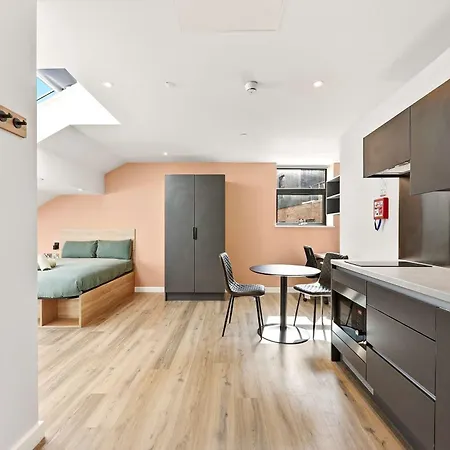 Apartment Modern In *