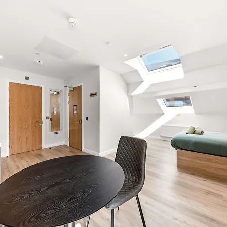 Apartment Modern In *