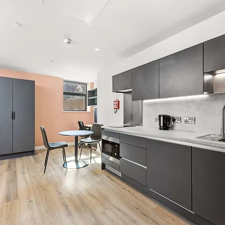 Apartment Modern In *